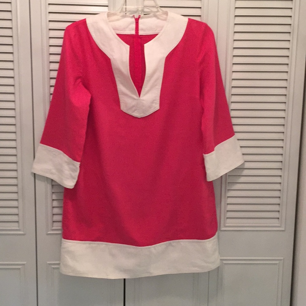 Barbie dress. Michael Kors dress size 12 VGUC. Looks like a Barbie dress.